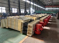 如何解決甲帶給料機(jī)堵倉(cāng)漏料維修量大難題？——鶴壁煤化機(jī)械